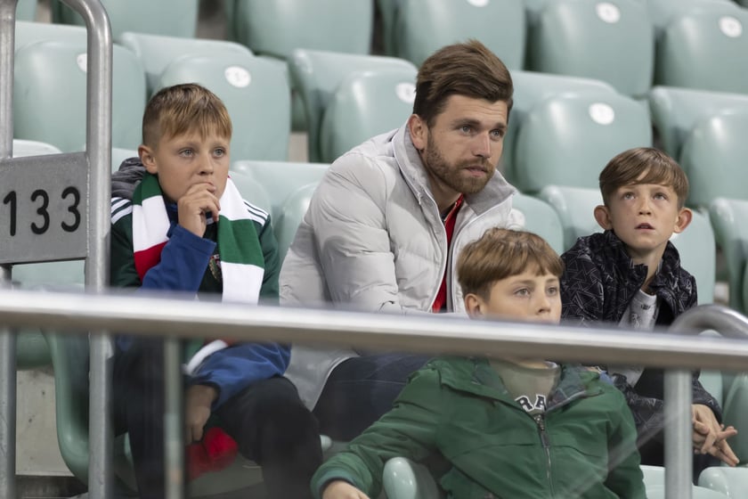 Mecz WKS Śląsk Wrocław ? Warta Poznań został rozegrany w ramach 11. kolejki PKO Ekstraklasy. Zakończył się wynikiem 0:2 dla gości.
