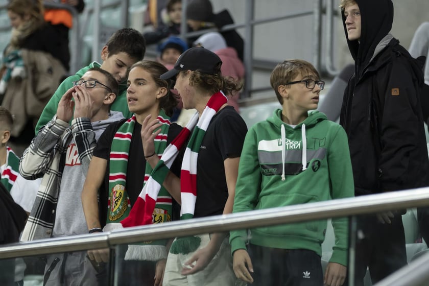 Mecz WKS Śląsk Wrocław ? Warta Poznań został rozegrany w ramach 11. kolejki PKO Ekstraklasy. Zakończył się wynikiem 0:2 dla gości.