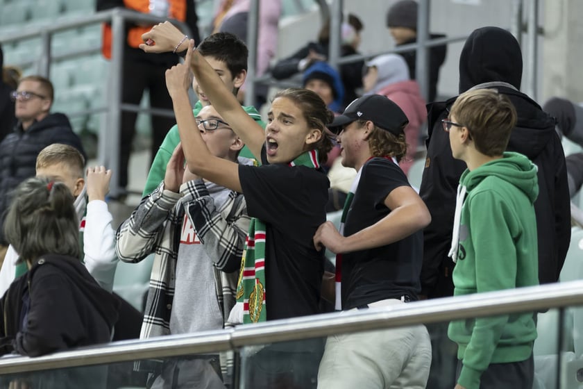 Mecz WKS Śląsk Wrocław ? Warta Poznań został rozegrany w ramach 11. kolejki PKO Ekstraklasy. Zakończył się wynikiem 0:2 dla gości.