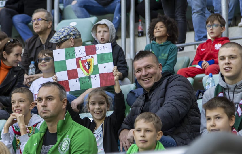 Zdjęcia kibiców z meczu Śląsk Wrocław - Jagiellonia Białystok na Tarczyński Arena, 23 października 2022 r.