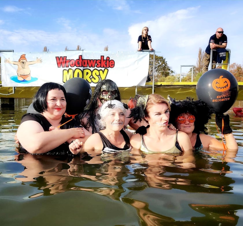 Morsy z Wrocławia świetnie bawiły się w niedzielę (30.10.) na Morskim Oku