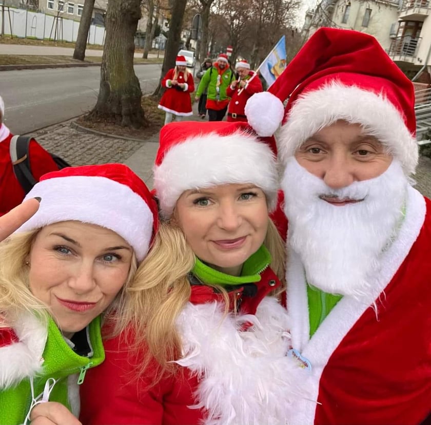 Na zdjęciu widać morsy z Wrocławia, które przyjechały na zjazd do Świnoujścia.