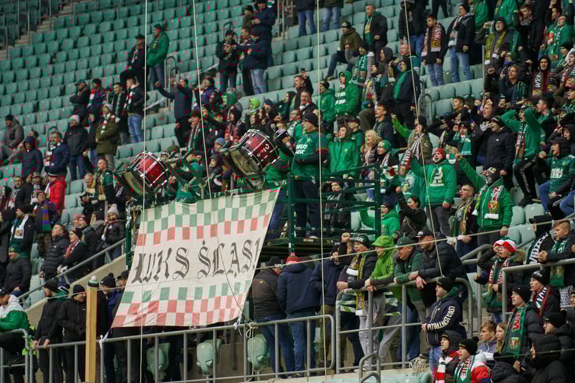Zdjęcia z sobotniego (11 lutego) meczu Śląska Wrocław z Koroną Kielce na stadionie na Pilczycach