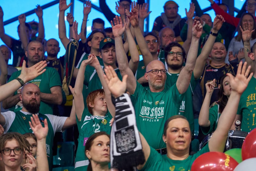 Śląsk Wrocław - Astoria Bydgoszcz w hali Orbita, zdjęcia kibiców i meczu