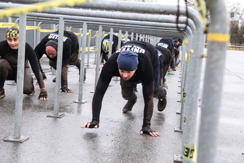 Zawody Runmageddon na Tarczyński Arena na Pilczycach we Wrocławiu