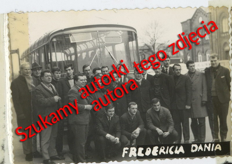 Zawodnicy i sztab sekcji piłki ręcznej WKS Śląsk Wrocław