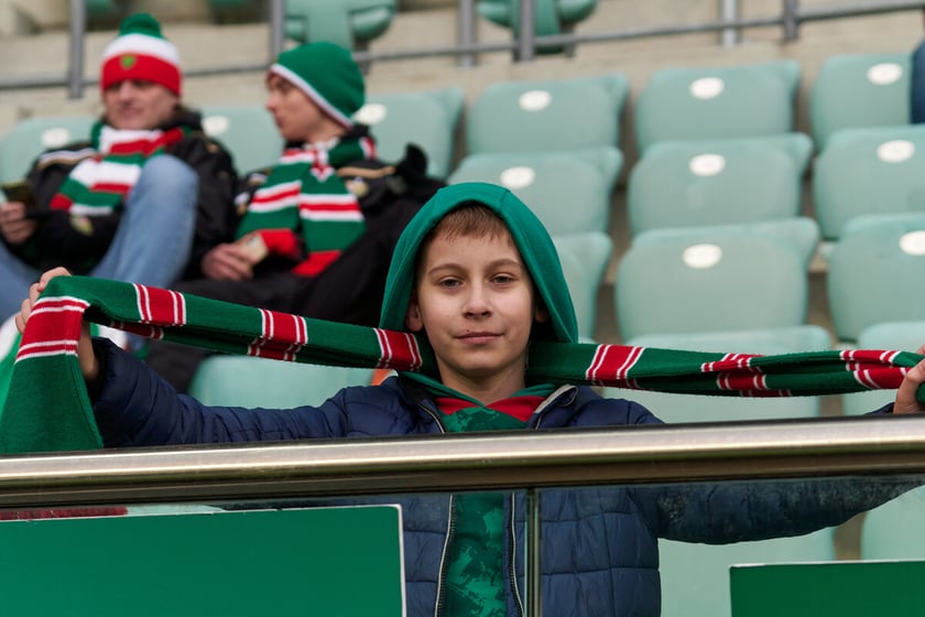 Kibice na trybunach Tarczyński Arena we Wrocławiu, mecz Śląsk Wrocław - Piast Gliwice, 06.04.2023
