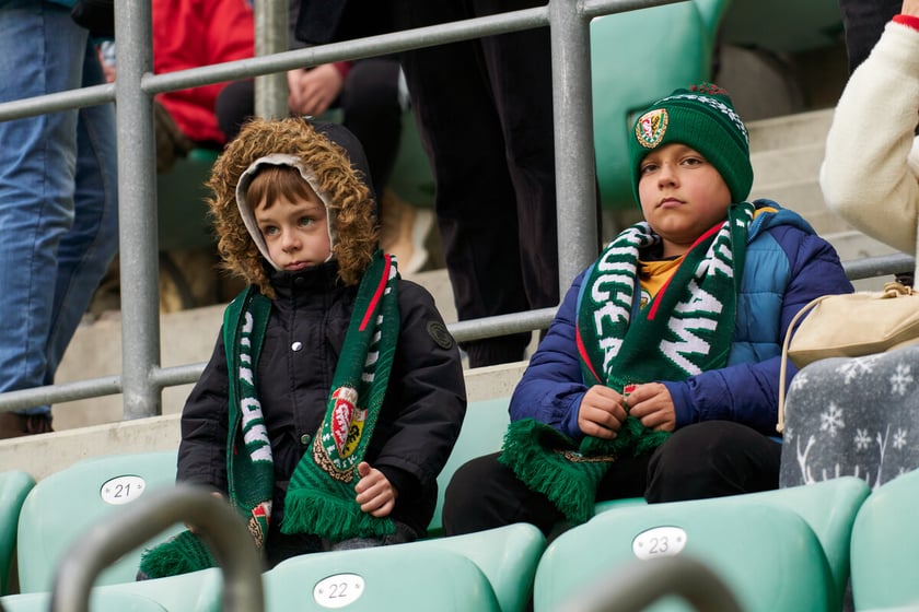 Kibice na trybunach Tarczyński Arena we Wrocławiu, mecz Śląsk Wrocław - Piast Gliwice, 06.04.2023