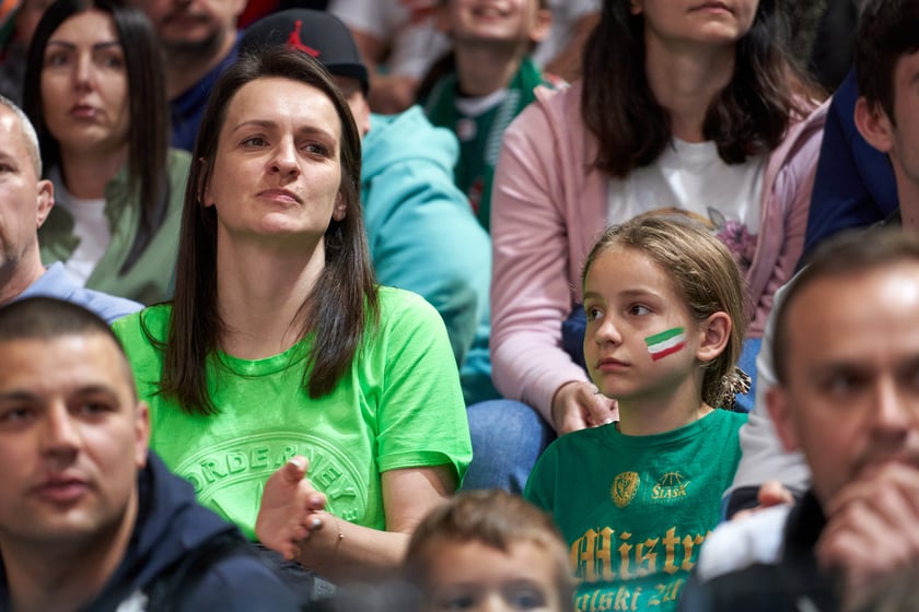 Kibice na meczu Śląska w hali Orbita 3 maja 2023