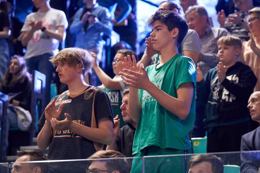 Kibice na meczu Śląska w hali Orbita 3 maja 2023