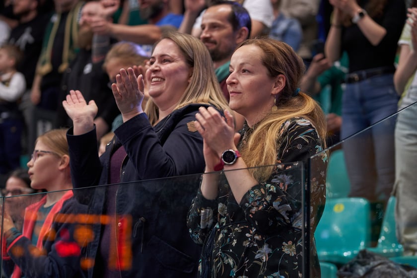 Kibice na meczu Śląska w hali Orbita 3 maja 2023