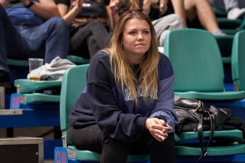 Kibice na meczu Śląska w hali Orbita 3 maja 2023