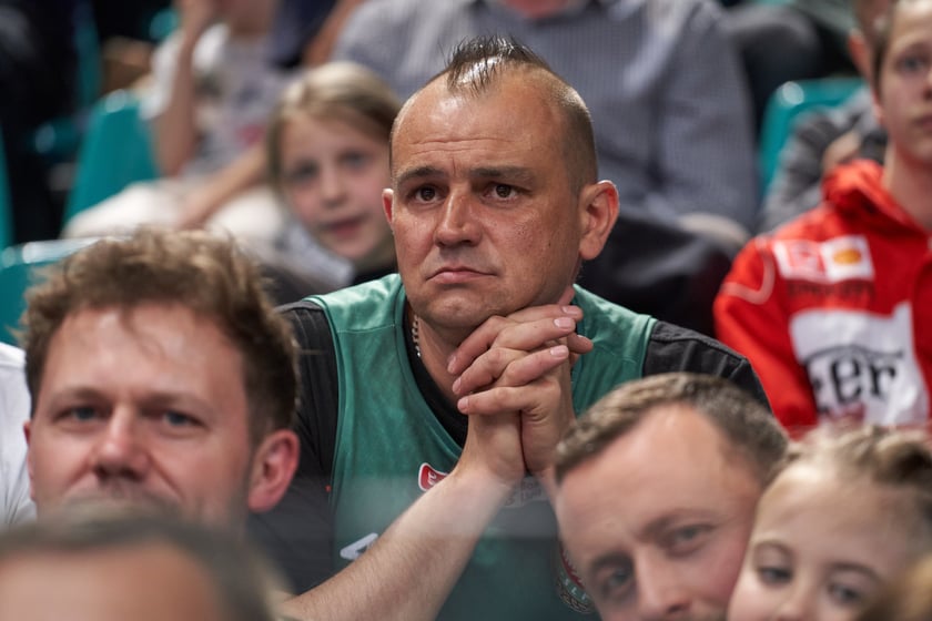 Kibice na meczu Śląska w hali Orbita 3 maja 2023