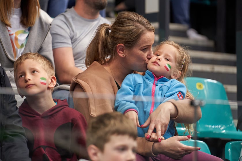 Kibice na meczu Śląska w hali Orbita 3 maja 2023