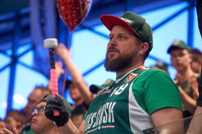 Kibice na meczu Śląska w hali Orbita 3 maja 2023