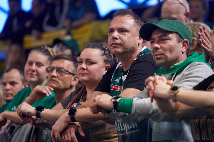 Kibice na meczu Śląska w hali Orbita 3 maja 2023