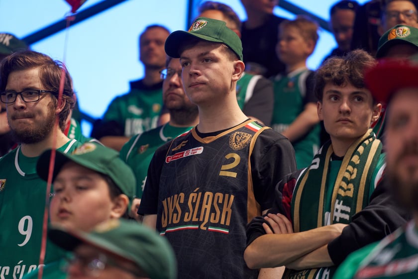 Kibice na meczu Śląska w hali Orbita 3 maja 2023