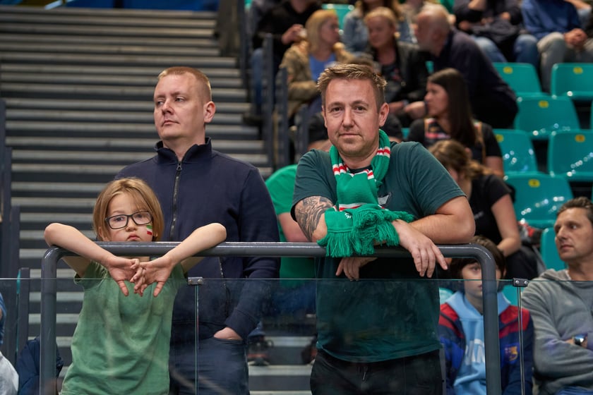 Kibice na meczu Śląska w hali Orbita 3 maja 2023