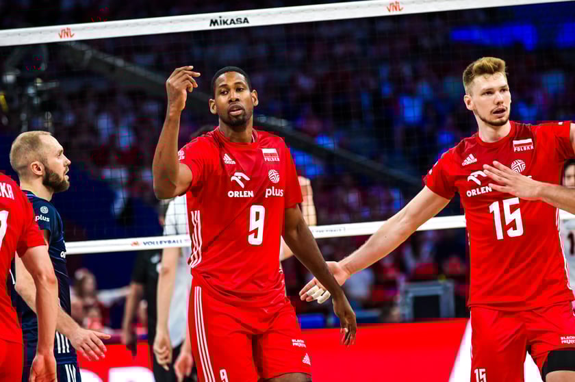 Siatkarze polskiej reprezentacji podczas meczu z Japonią w p&oacute;łfinale Ligi Narod&oacute;w