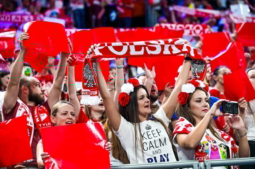 Polscy siatkarze podczas półfinałowego meczu z Japonią w Lidze Narodów