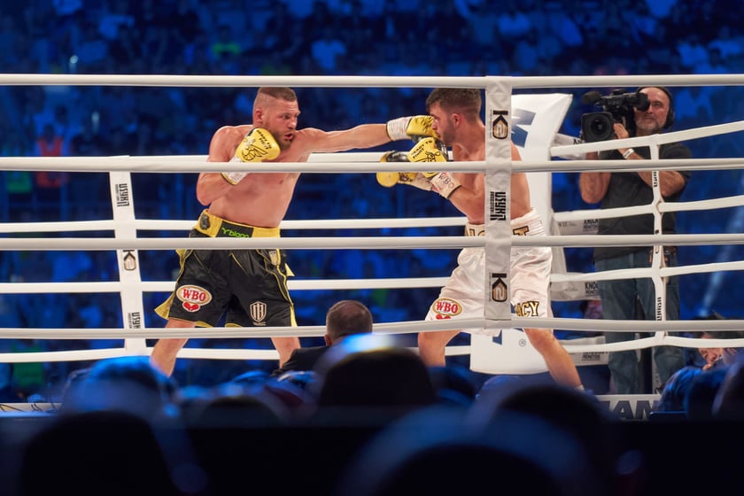 Usyk - Dubois. Zdjęcia z gali bokserskiej na Tarczyński Arenie we Wrocławiu