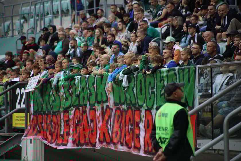 Śląsk Wrocław wygrał z Piastem Gliwice - zdjęcia kibiców