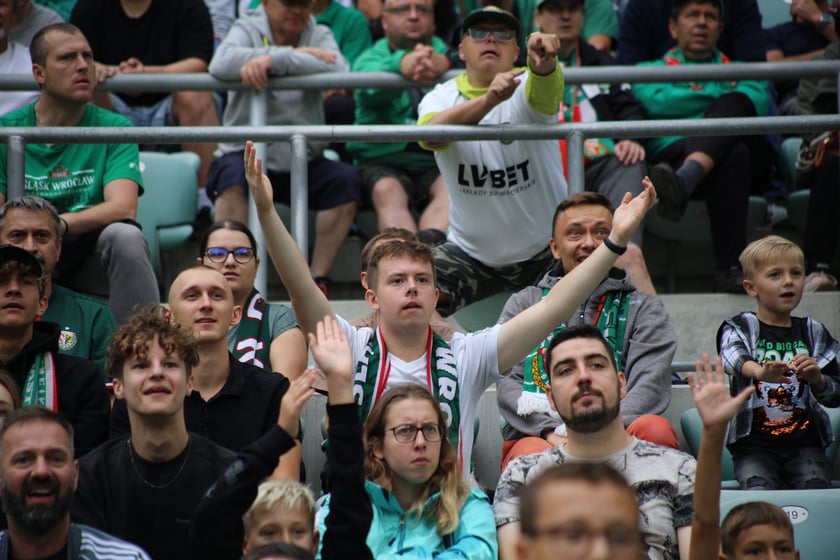 Śląsk Wrocław wygrał z Piastem Gliwice - zdjęcia kibiców