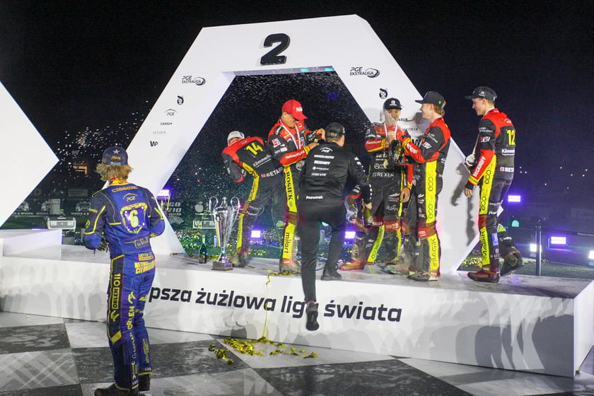 Betard Sparta Wrocław - Motor Lublin - finał PGE Ekstraligi na Stadionie Olimpijskim - zdjęcia z finału i kibiców