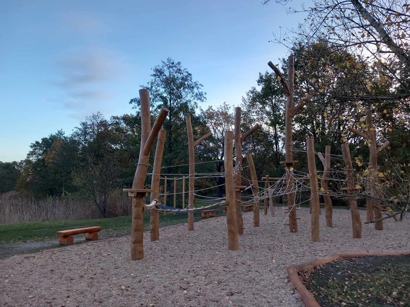 Nowy plac zabaw dla dzieci na Maślicach