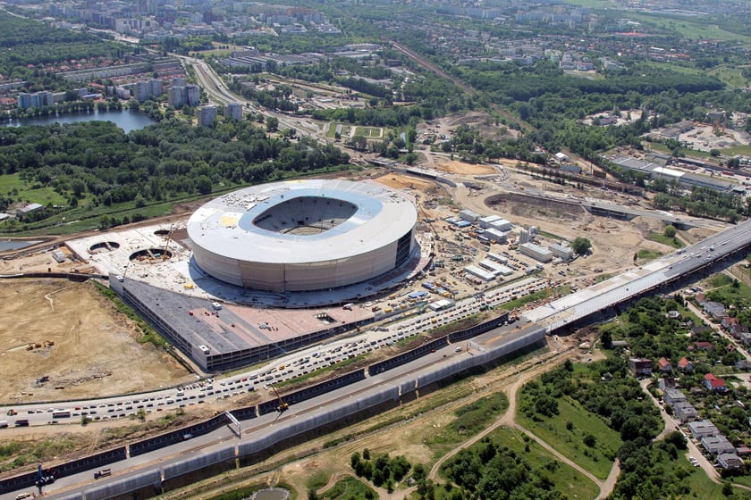 Budowa Tarczyński Areny we Wrocławiu w latach 2009-2011