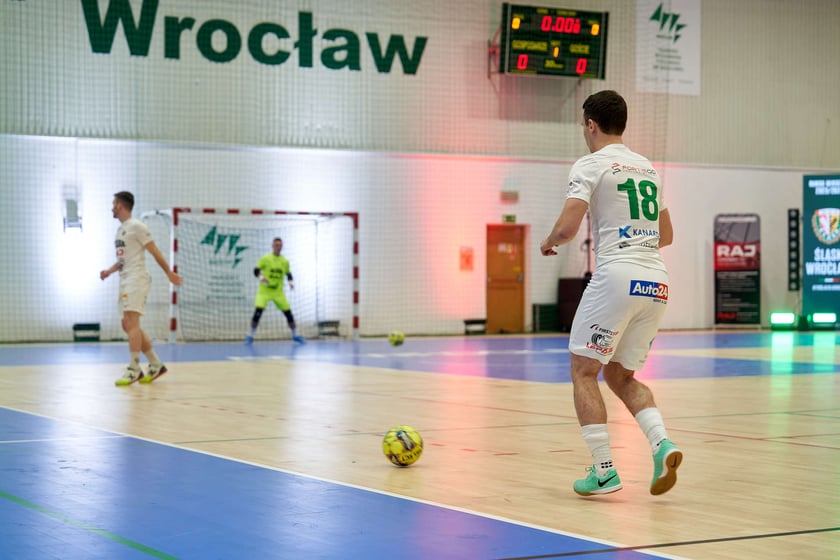 Charytatywny turniej piłkarski Tokar Cup, luty 2024, hala AWF Wrocław