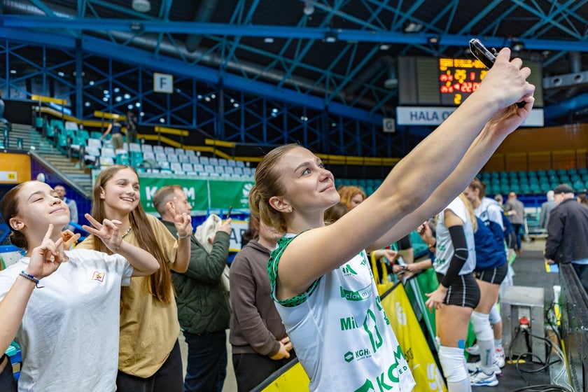 Zdjęcia kibiców z meczu #VolleyWrocław - Budowlani Łódź