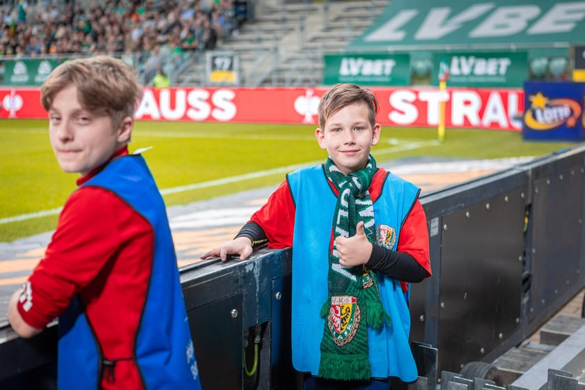 Zdjęcia kibiców z meczu Śląsk Wrocław - Warta Poznań