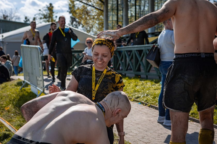 Na zdjęciu Runmageddon Wrocław Partynice 2024 &ndash; uczestnicy