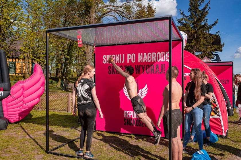 Na zdjęciu Runmageddon Wrocław Partynice 2024 &ndash; uczestnicy