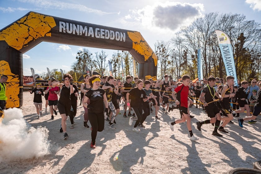 Na zdjęciu Runmageddon Wrocław Partynice 2024 &ndash; uczestnicy