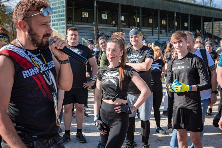 Na zdjęciu Runmageddon Wrocław Partynice 2024 &ndash; uczestnicy