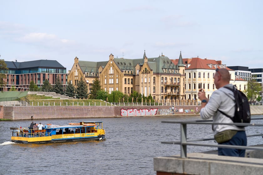Sezon żeglugowy na Odrze we Wrocławiu