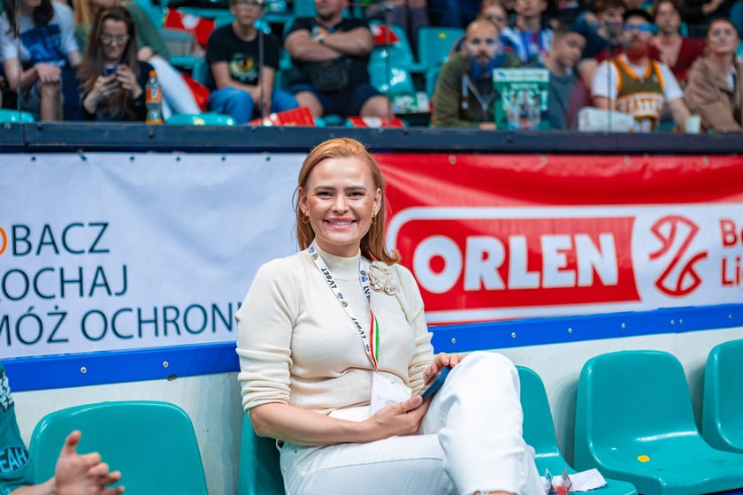 Kibice na meczu Śląska Wrocław z drużyną Arriva Polski Cukier Toruń w Orbicie