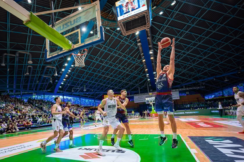 Kibice na meczu Śląska Wrocław z drużyną Arriva Polski Cukier Toruń w Orbicie