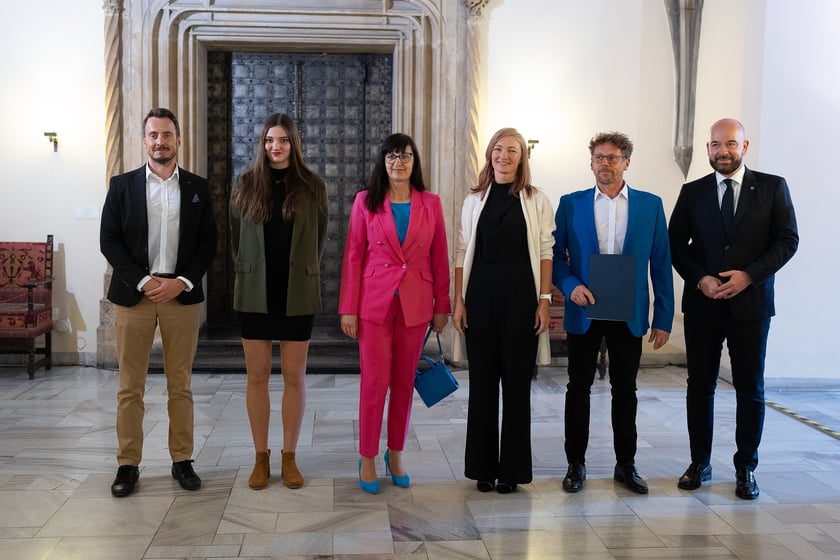 wręczenie nagród sportowcom i trenerom w Starym Ratuszu