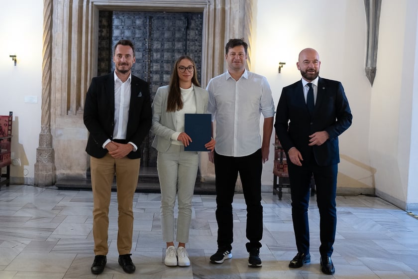 wręczenie nagród sportowcom i trenerom w Starym Ratuszu