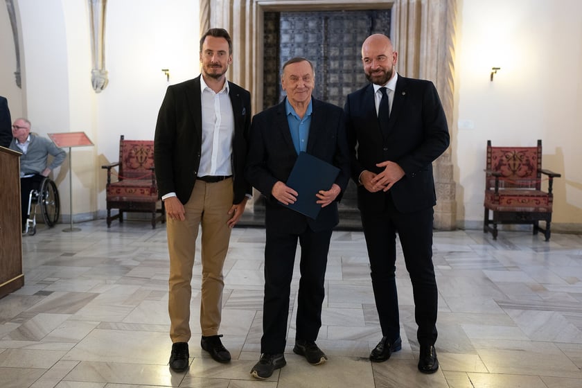 wręczenie nagród sportowcom i trenerom w Starym Ratuszu
