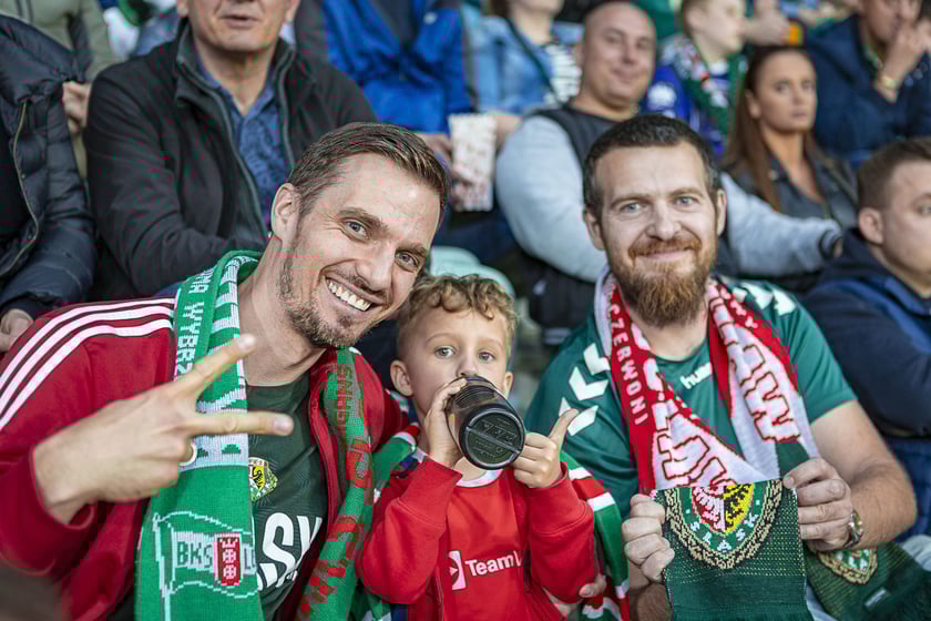 Kibice na meczu Śląska Wrocław z Cracovią na Tarczyński Arenie