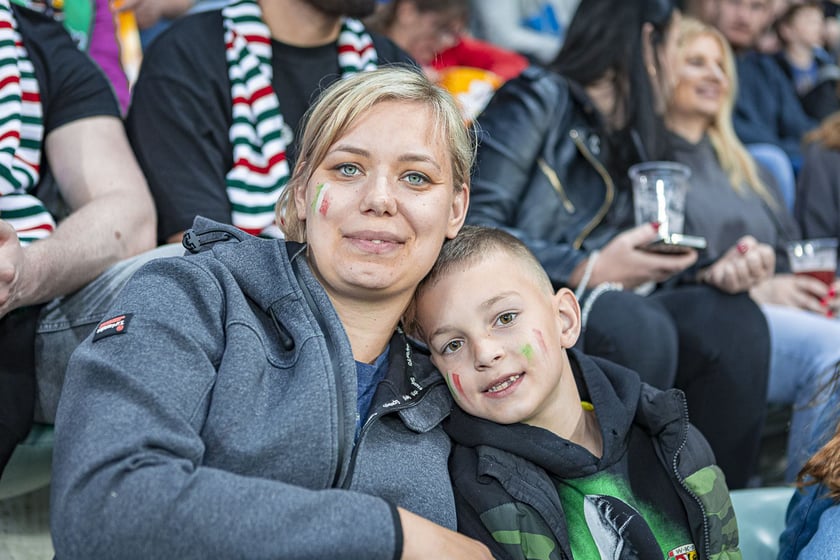 Kibice na meczu Śląska Wrocław z Cracovią na Tarczyński Arenie