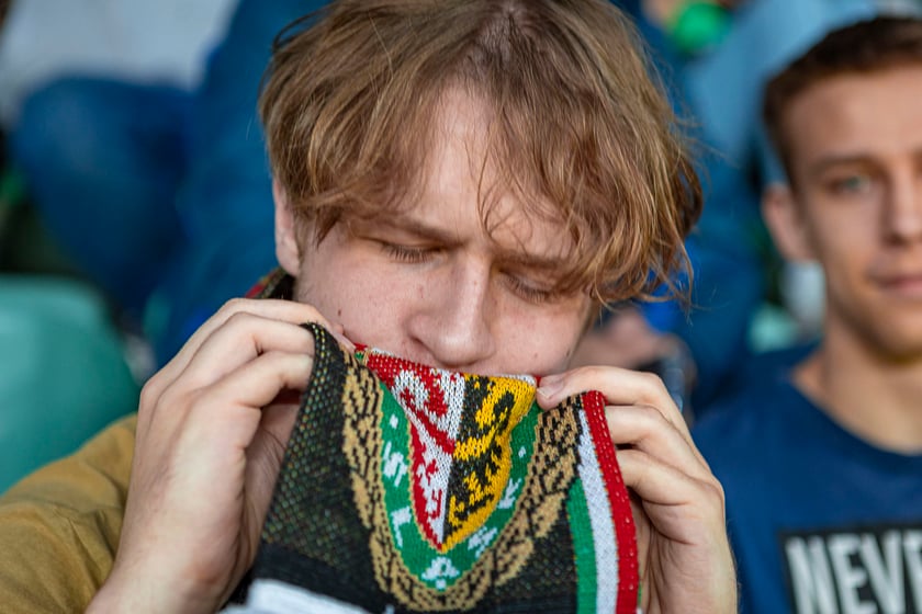 Kibice na meczu Śląska Wrocław z Cracovią na Tarczyński Arenie