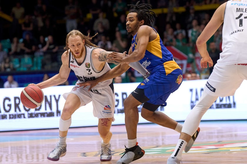 Śląsk - Stal, 12 maja, hala Orbita