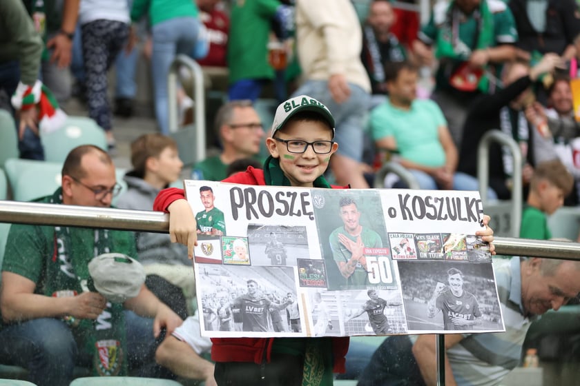 Śląsk Wrocław - Radomiak Radom. Zdjęcia kibiców oraz z meczu.
