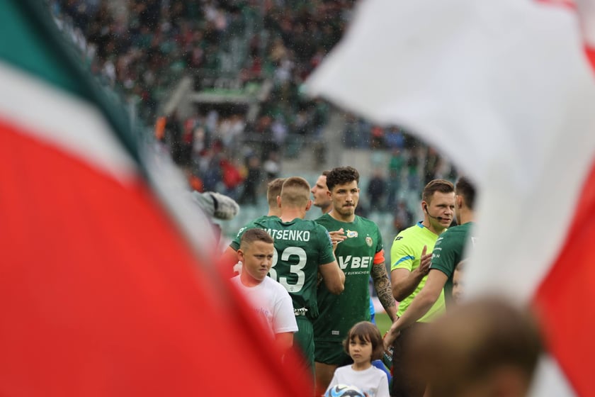 Śląsk Wrocław - Radomiak Radom. Zdjęcia kibiców oraz z meczu.