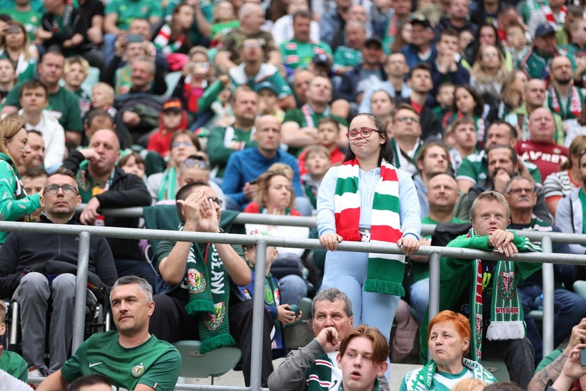 Śląsk Wrocław - Radomiak Radom. Zdjęcia kibiców oraz z meczu.